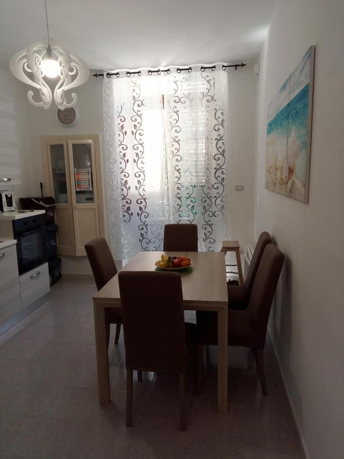 Brezza Di Mare Apartment กัลลีโปลี ภายนอก รูปภาพ