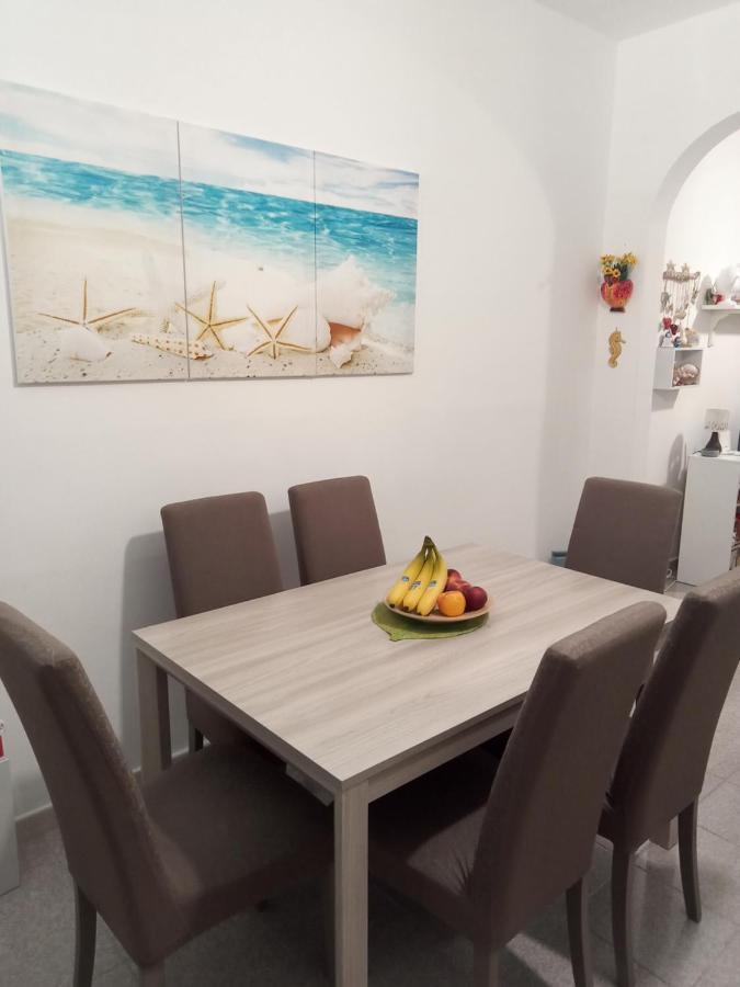 Brezza Di Mare Apartment กัลลีโปลี ภายนอก รูปภาพ
